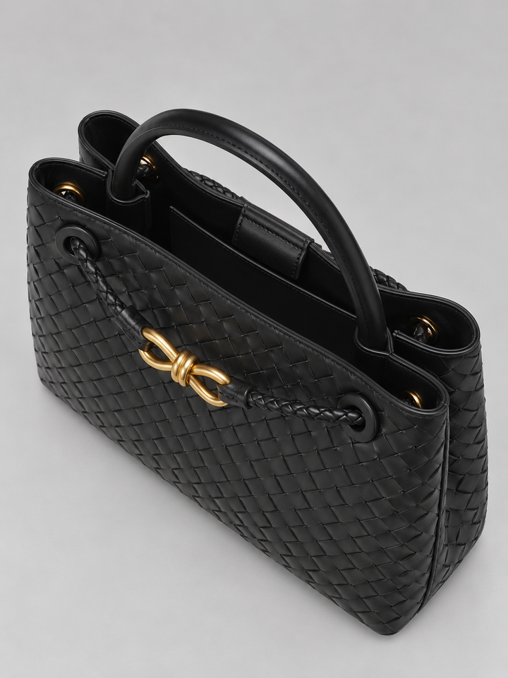 Borsa Intrecciata Donna | Dettagli e Chiusura a Coulisse 4