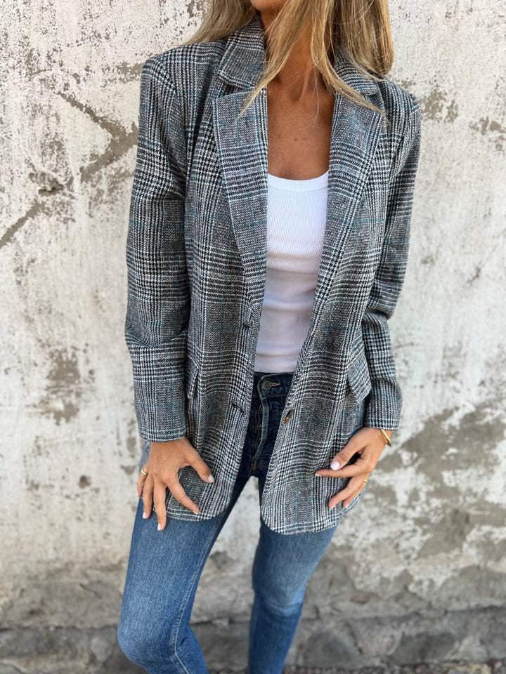 Blazer Donna a Quadri | Silhouette Classica ed Elegante 4