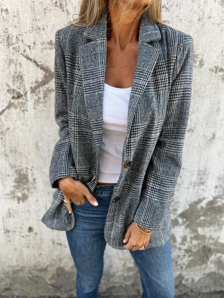 Blazer Donna a Quadri | Silhouette Classica ed Elegante 6