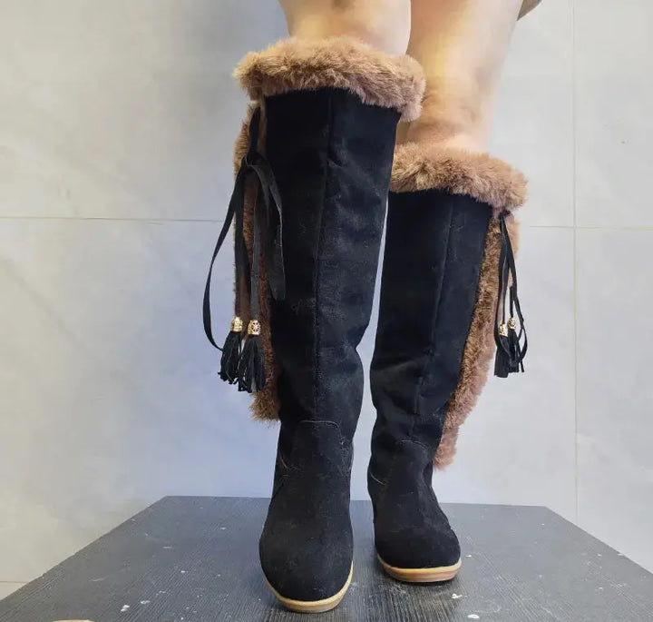 Black Combat Boots for Women – Stylish &amp; Comfortable Winter Footwear