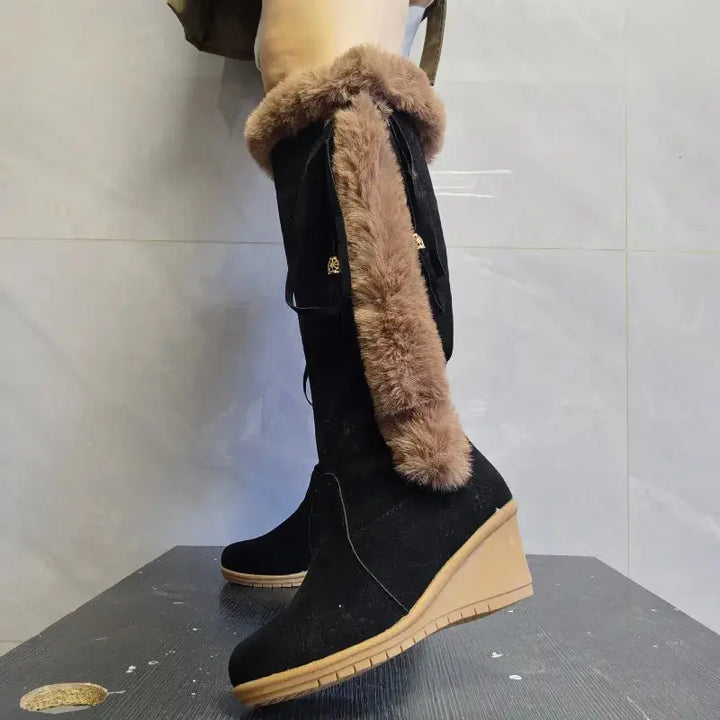 Black Combat Boots for Women – Stylish &amp; Comfortable Winter Footwear