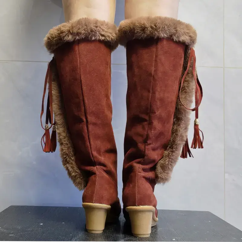Black Combat Boots for Women – Stylish &amp; Comfortable Winter Footwear