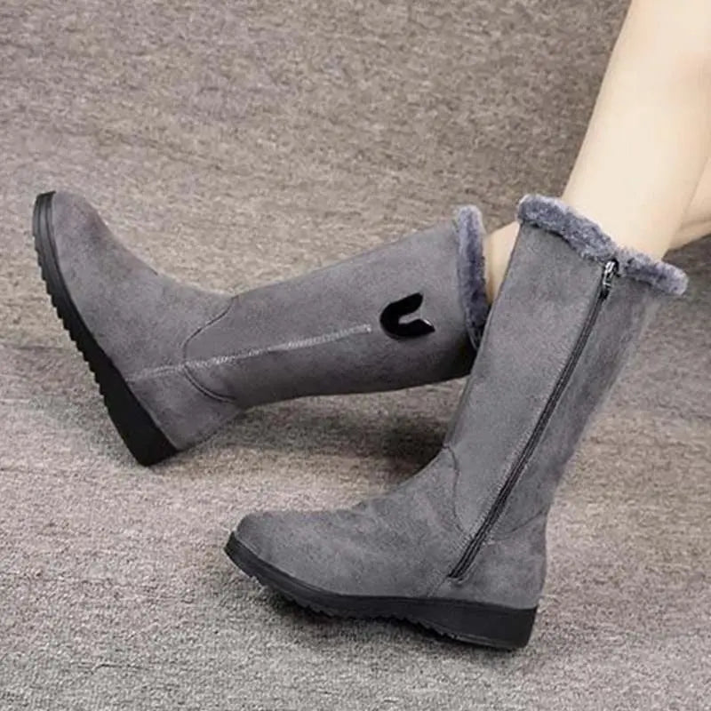 Mid-Calf Suede Boots for Women – Stylish &amp; Warm