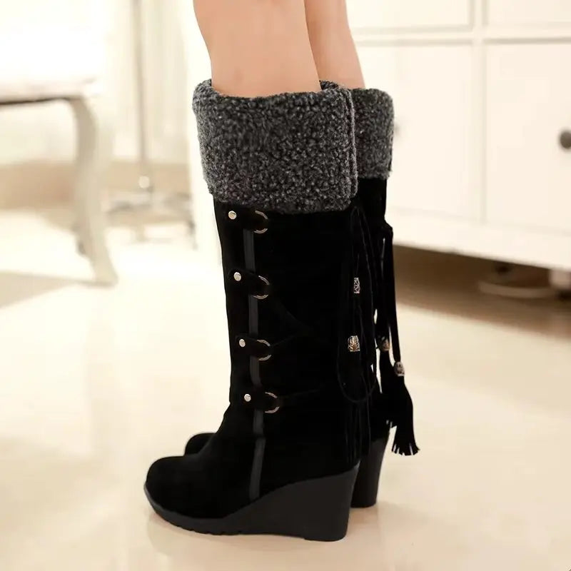 Stylish Mid-Calf Rain Boots for Women – Elegant &amp; Comfortable