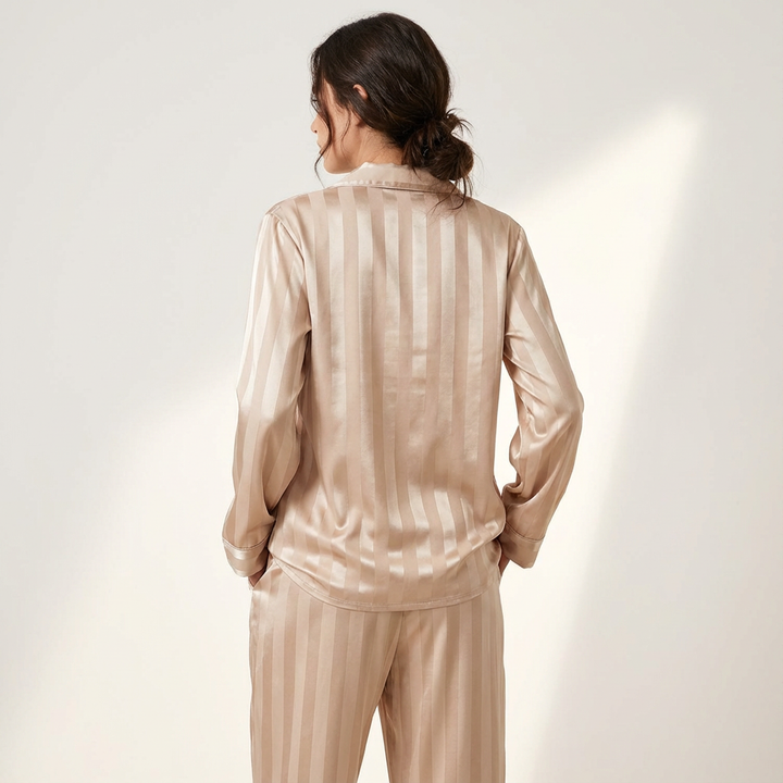 Dames Satijnen Pyjama Set – Gestreept Design met Zijdezachte Afwerking Beige / S - AIDA LENA