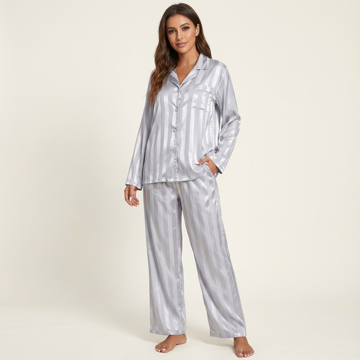 Dames Satijnen Pyjama Set – Gestreept Design met Zijdezachte Afwerking Blauw / S - AIDA LENA