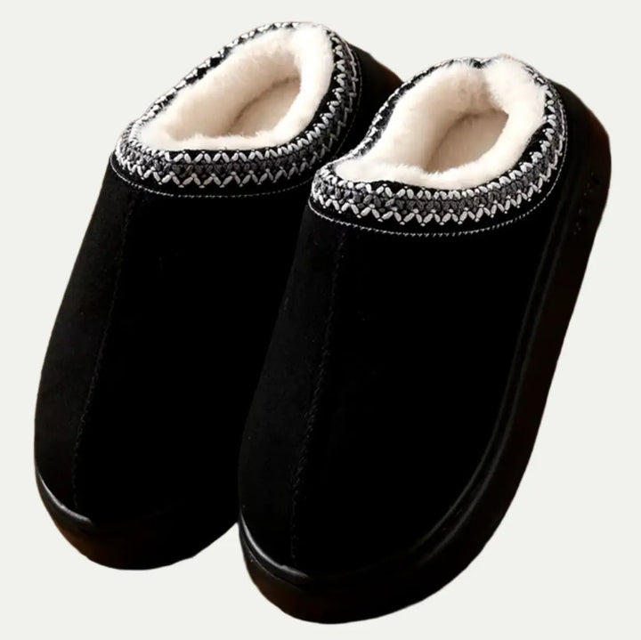 Sheepskin Slippers for Women – Cozy &amp; Elegant Comfort