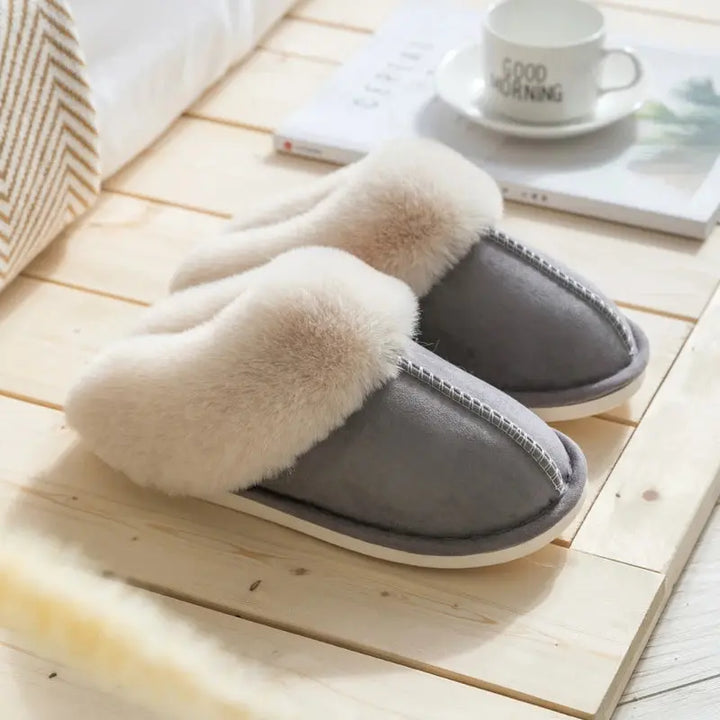Thick Sole Velvet Slippers for Men and Women – Cozy &amp; Non-Slip Comfort