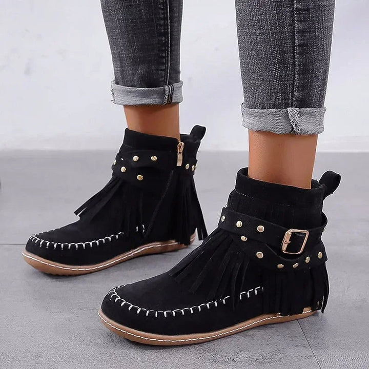 Round Toe Winter Boots for Women – Stylish &amp; Comfortable