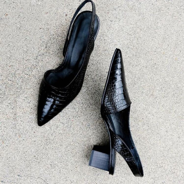 Wynn - Scarpe con tacco a punta larga 3