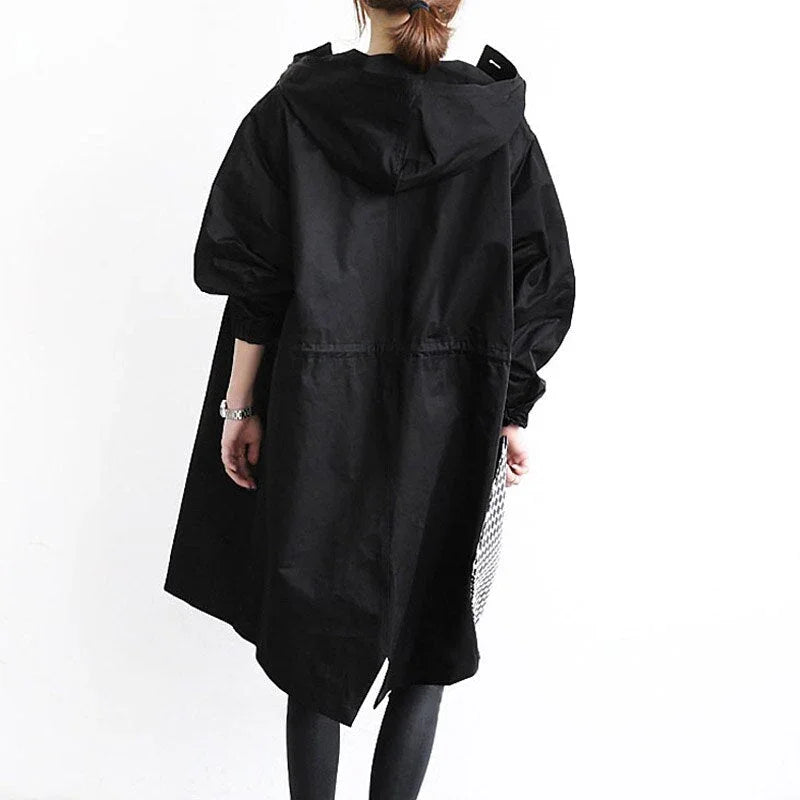 Trench con Cappuccio Donna | Elegante e Impermeabile 8