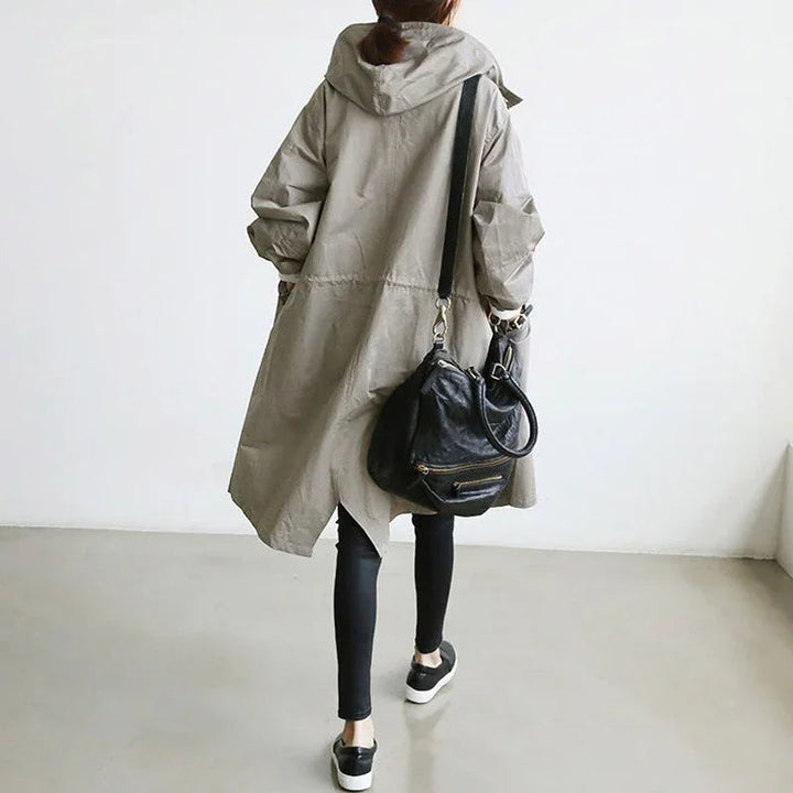 Trench con Cappuccio Donna | Elegante e Impermeabile 3